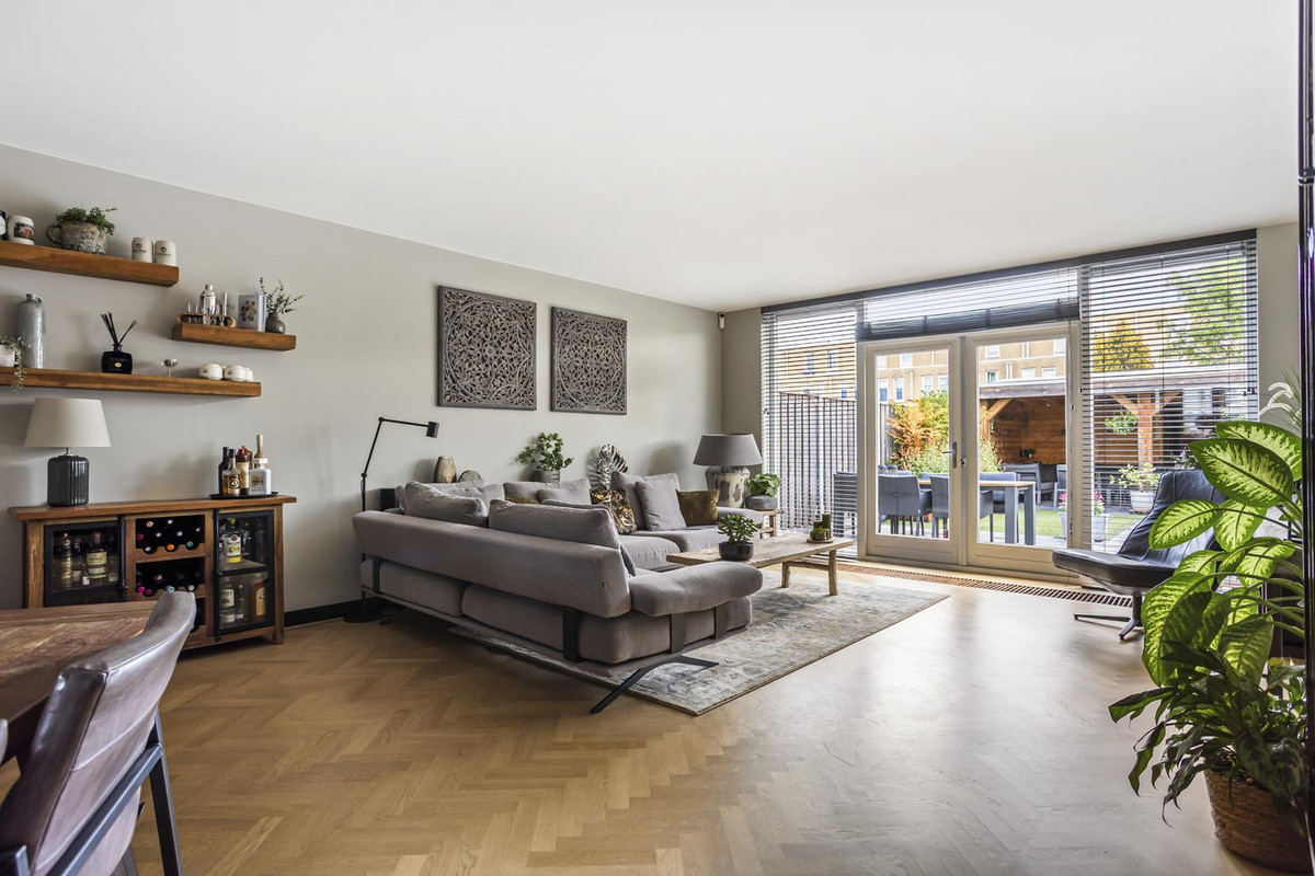 Tussenwoning te koop: Strijplaan 76, Rijswijk