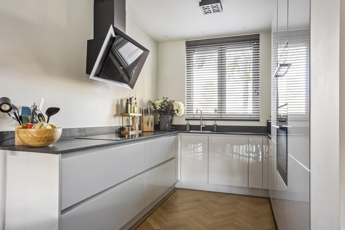 Tussenwoning te koop: Strijplaan 76, Rijswijk