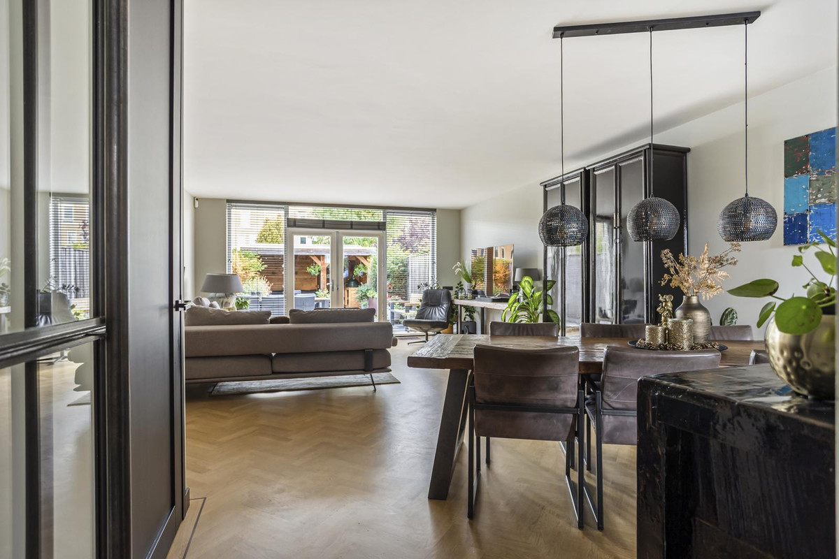 Tussenwoning te koop: Strijplaan 76, Rijswijk