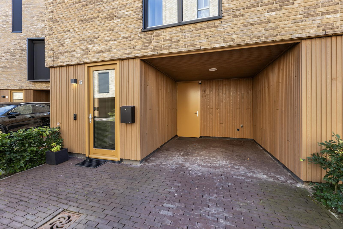 Hoekwoning te koop: Stadionlaan 95, Hengelo
