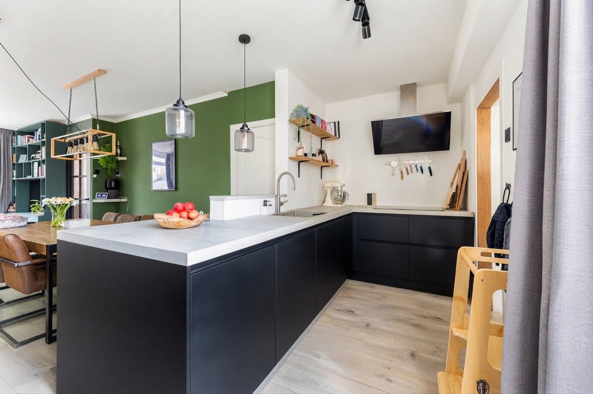Hoekwoning te koop: Hofstedeweg 192, Enschede