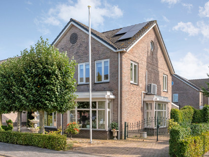 Van Laarstraat 2