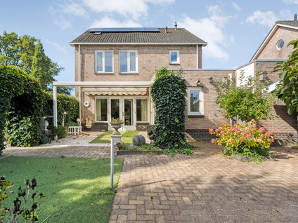 Van Laarstraat 2