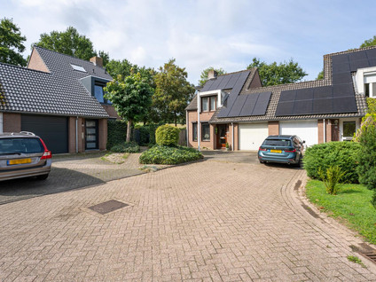 Merovingenstraat 84
