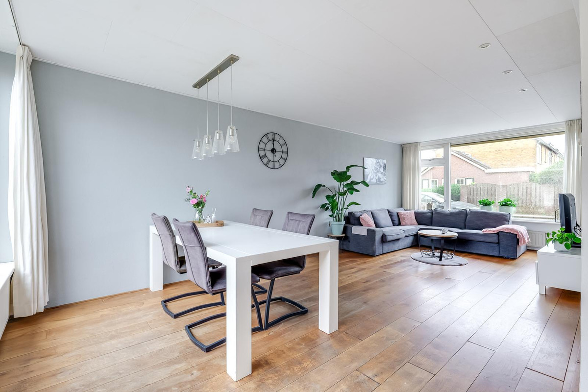 Tussenwoning te koop: Visweg 6, Egmond-Binnen