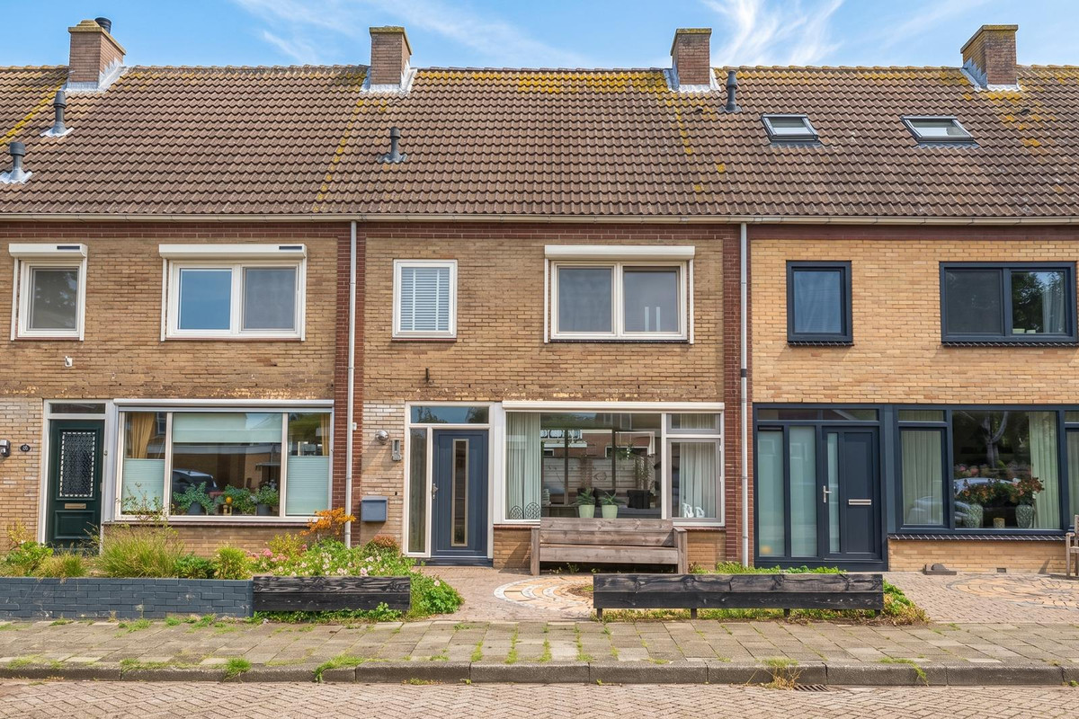 Tussenwoning te koop: Visweg 6, Egmond-Binnen