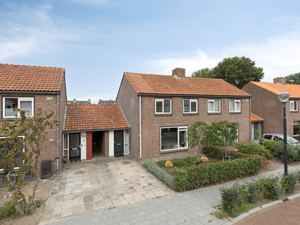 Burgemeester van Poppelstraat 103