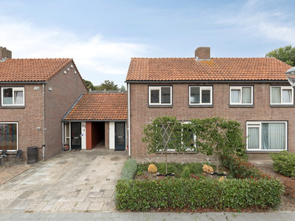 Burgemeester van Poppelstraat 103