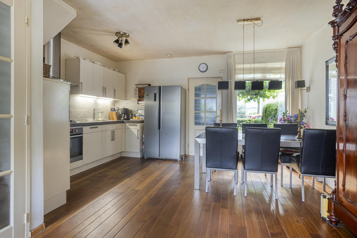 Tussenwoning te koop: Amerongenstraat 33BIS, Breda