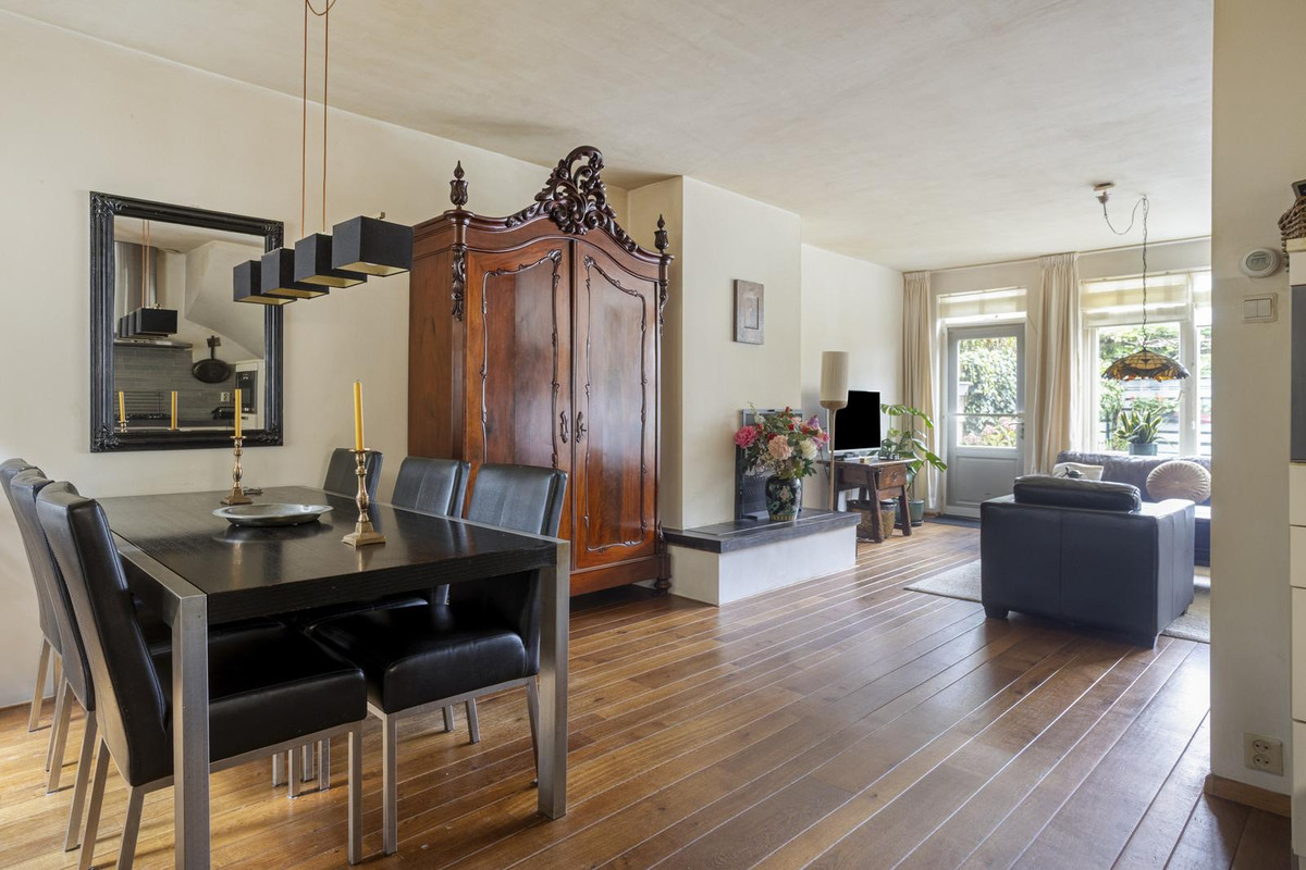 Tussenwoning te koop: Amerongenstraat 33BIS, Breda
