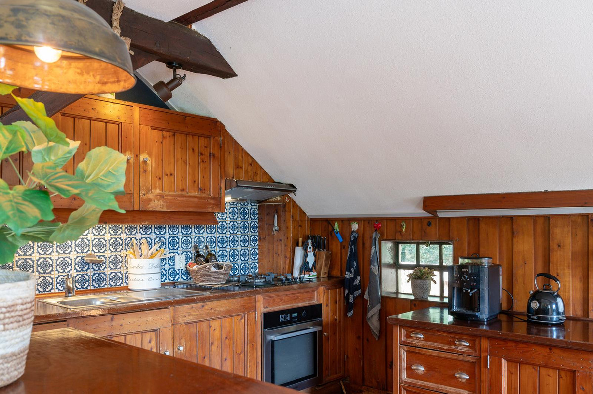 Vrijstaande woning te koop: Hoevenweg 9, Dalfsen
