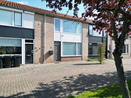 Gouverneurstraat 26