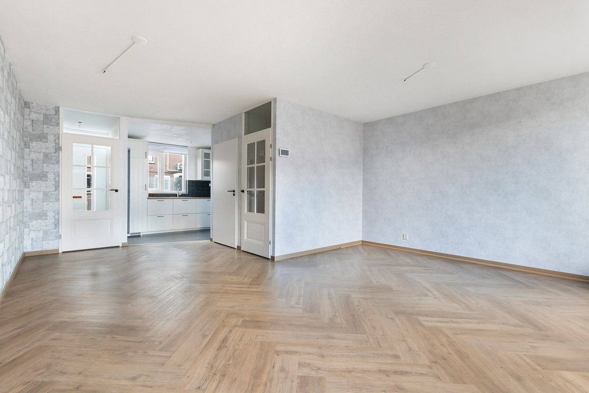 Hoekwoning te koop: Frida Katz-Erf 120, Dordrecht