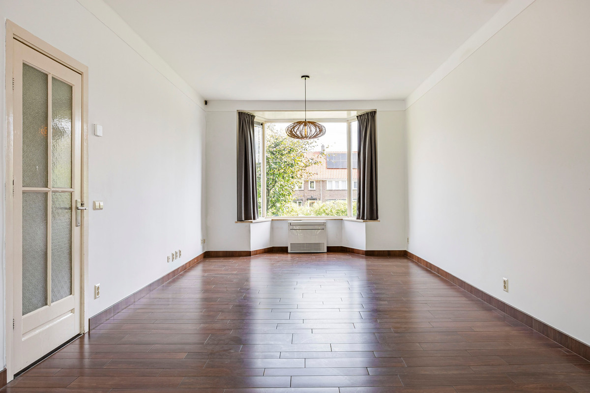 Tussenwoning te koop: Groen van Prinstererstraat 40, Arnhem