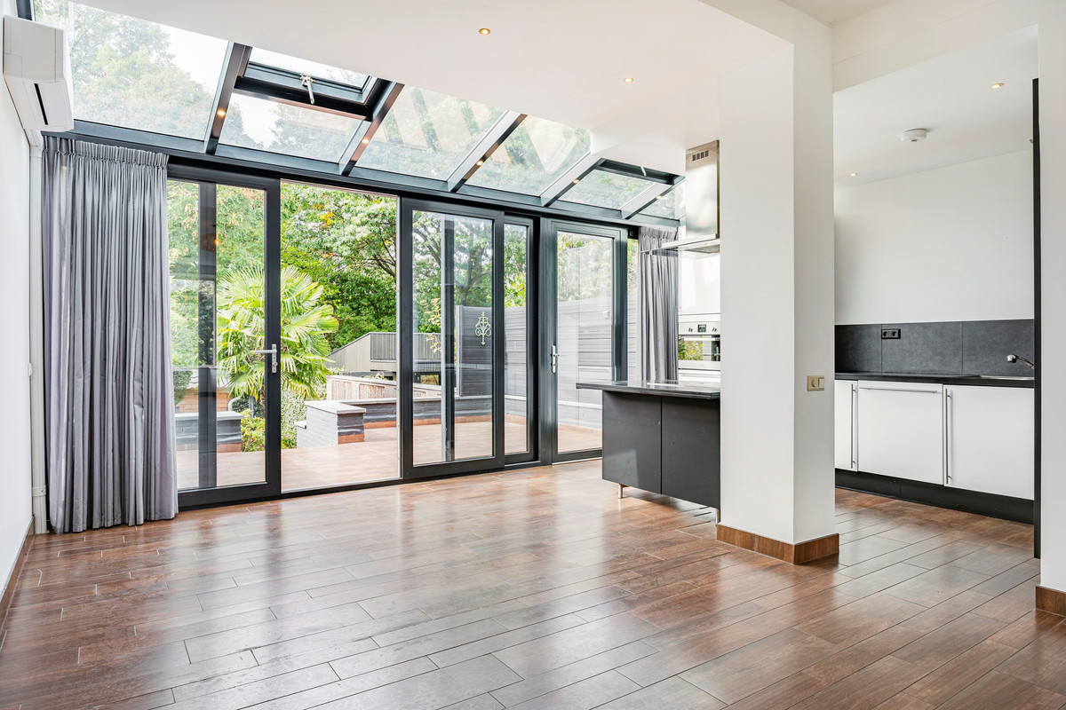 Tussenwoning te koop: Groen van Prinstererstraat 40, Arnhem