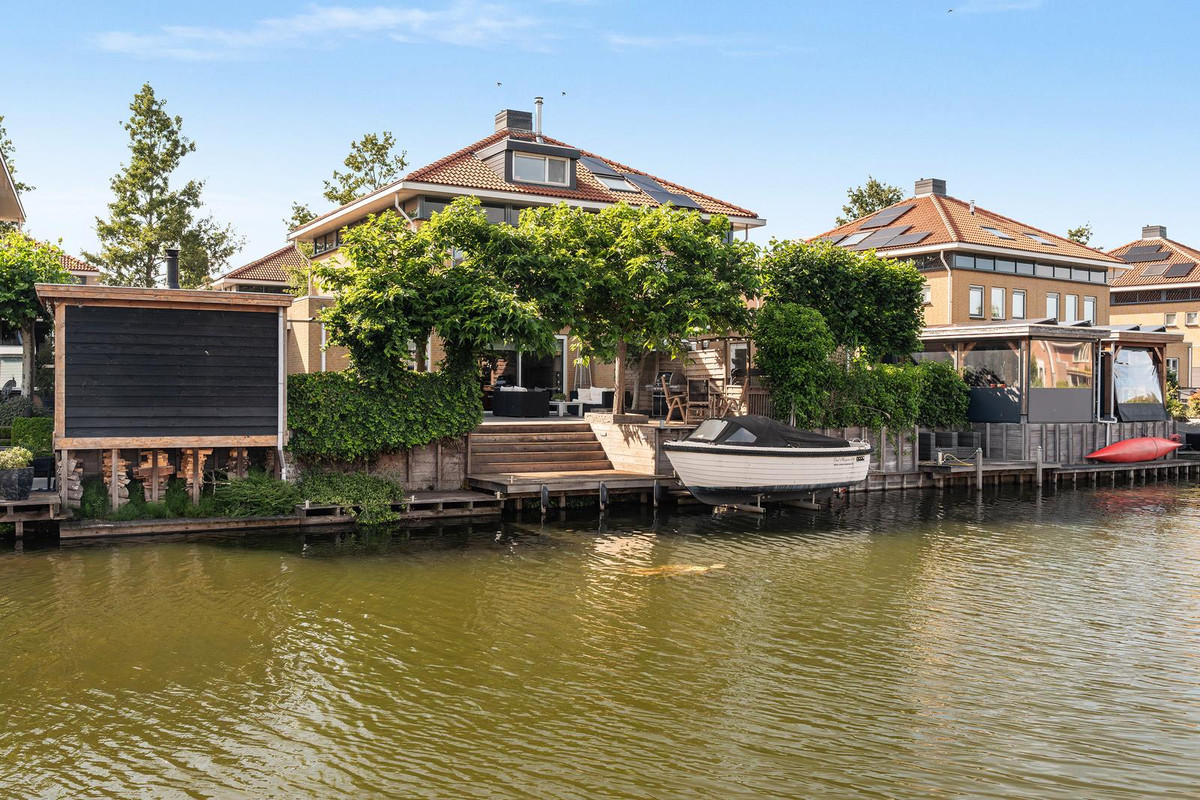 Tussenwoning te koop: Doelwijck 39, Rhoon