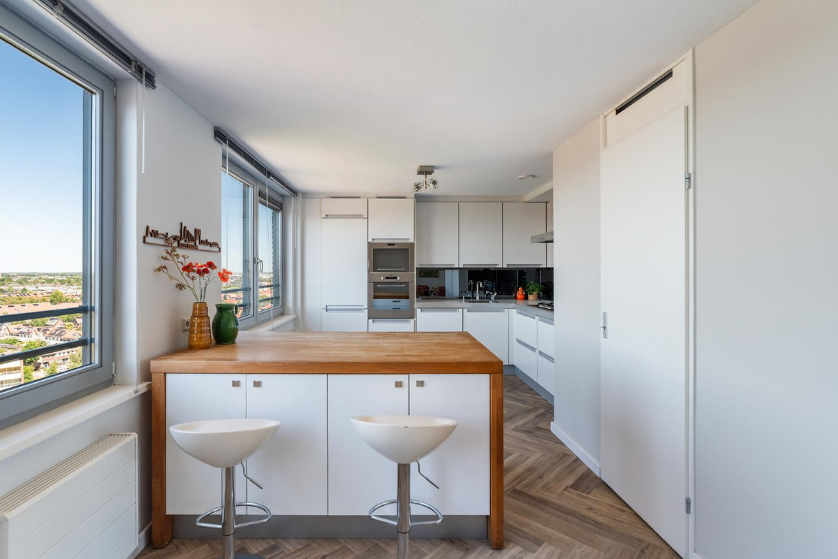 Appartement te koop: Eemstein 329, Zwijndrecht