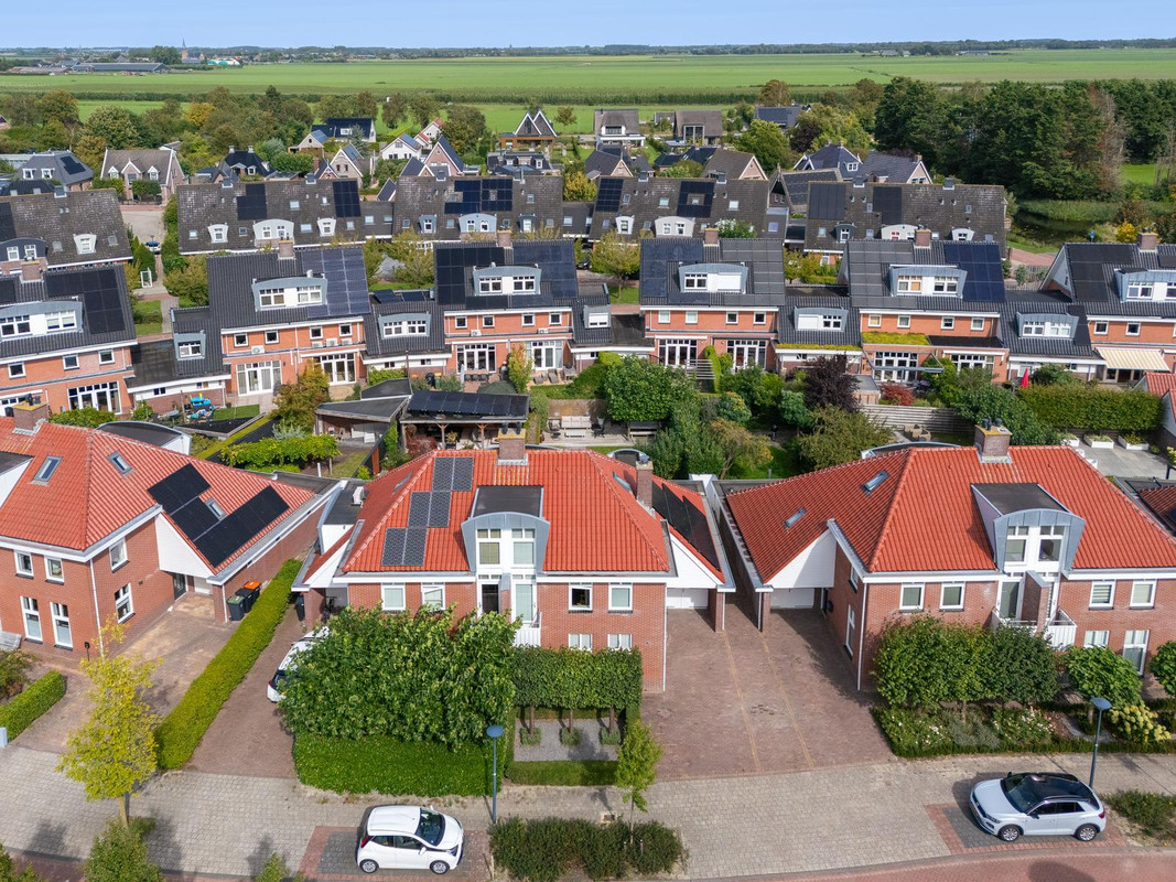 Twee-onder-één-kap te koop: Mari Andriessenhof 16, Hoorn