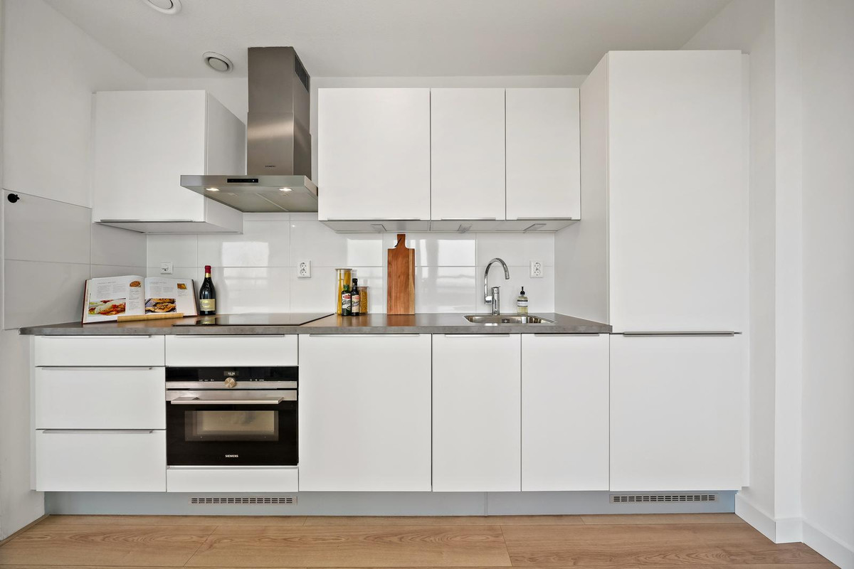 Appartement te koop: Anna Blamanplein 74, 'S-Gravenhage