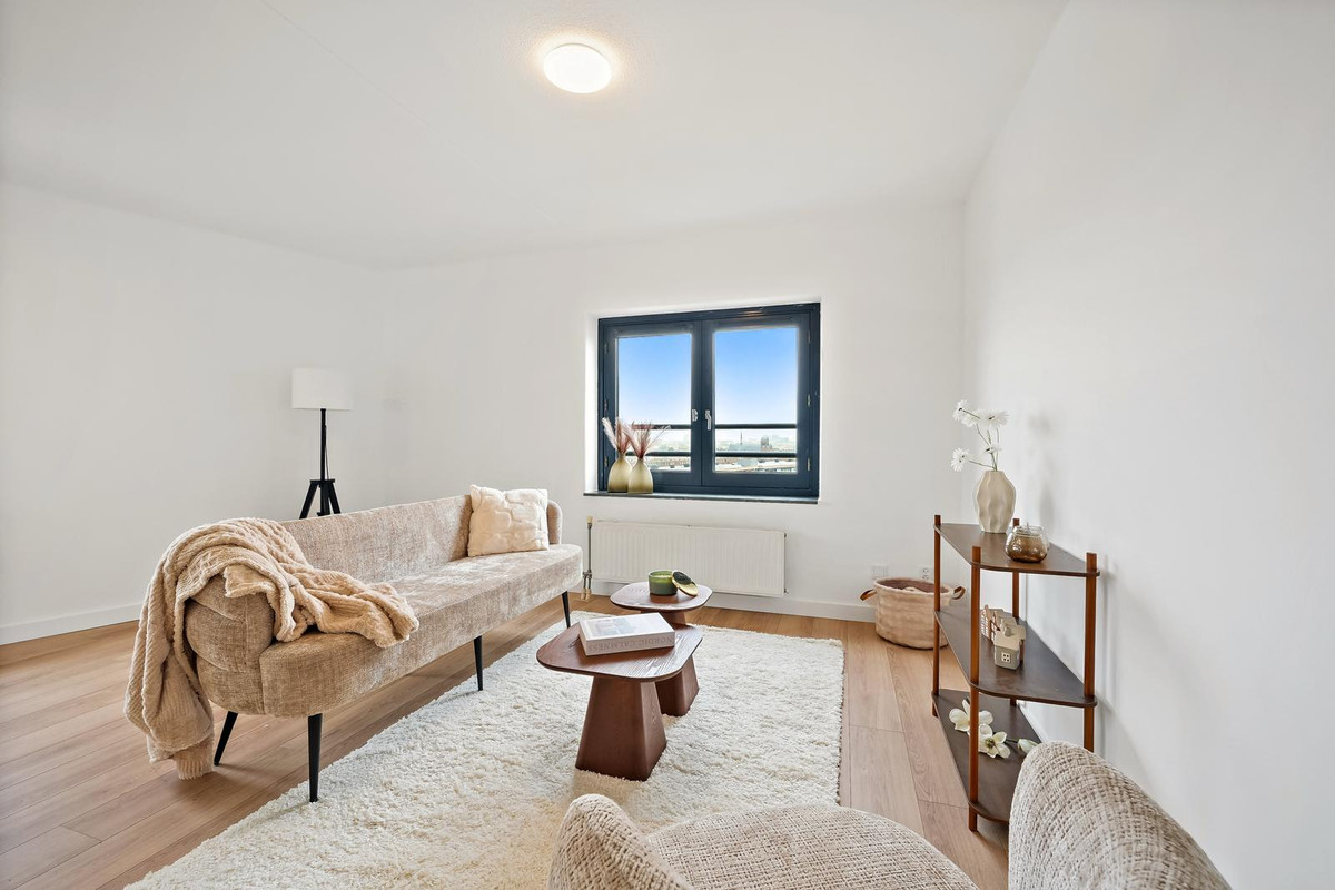 Appartement te koop: Anna Blamanplein 74, 'S-Gravenhage