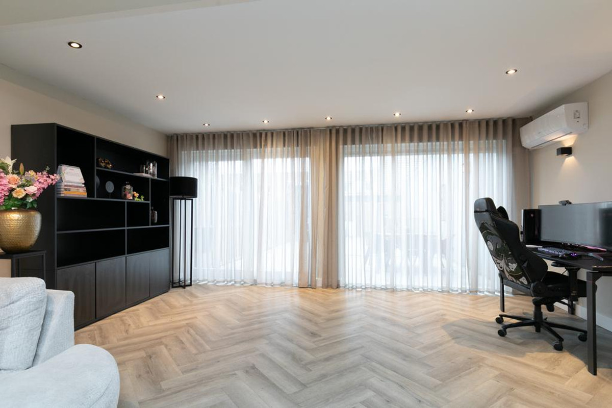 Tussenwoning te koop: Oegstgeeststraat 189, Tilburg