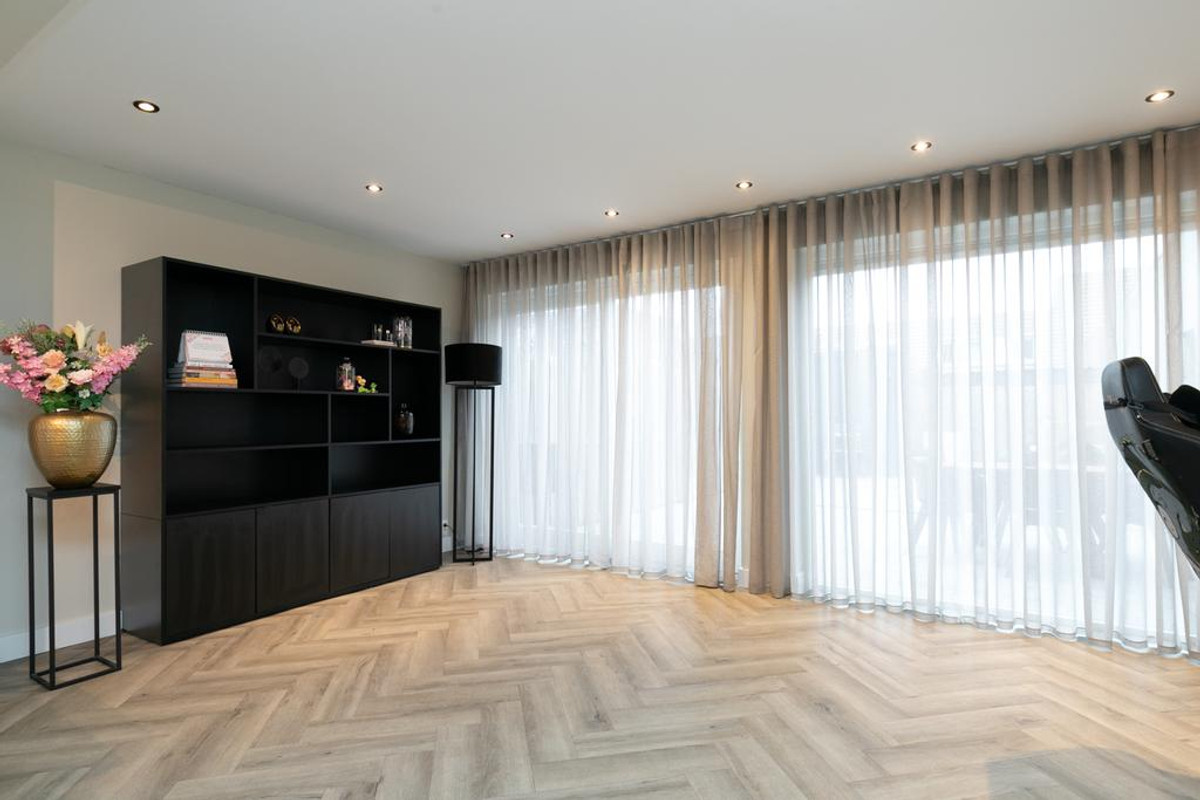 Tussenwoning te koop: Oegstgeeststraat 189, Tilburg