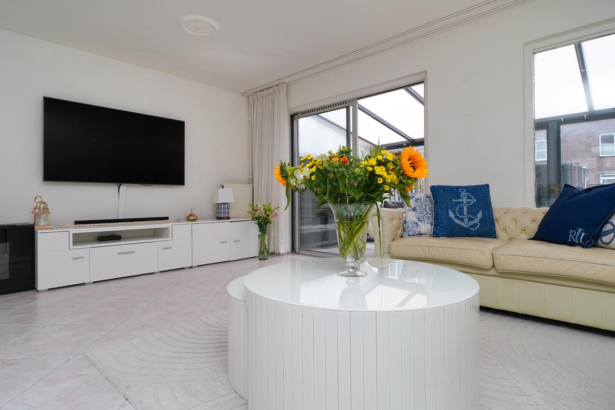 Hoekwoning te koop: houdringeweg 178, Rotterdam