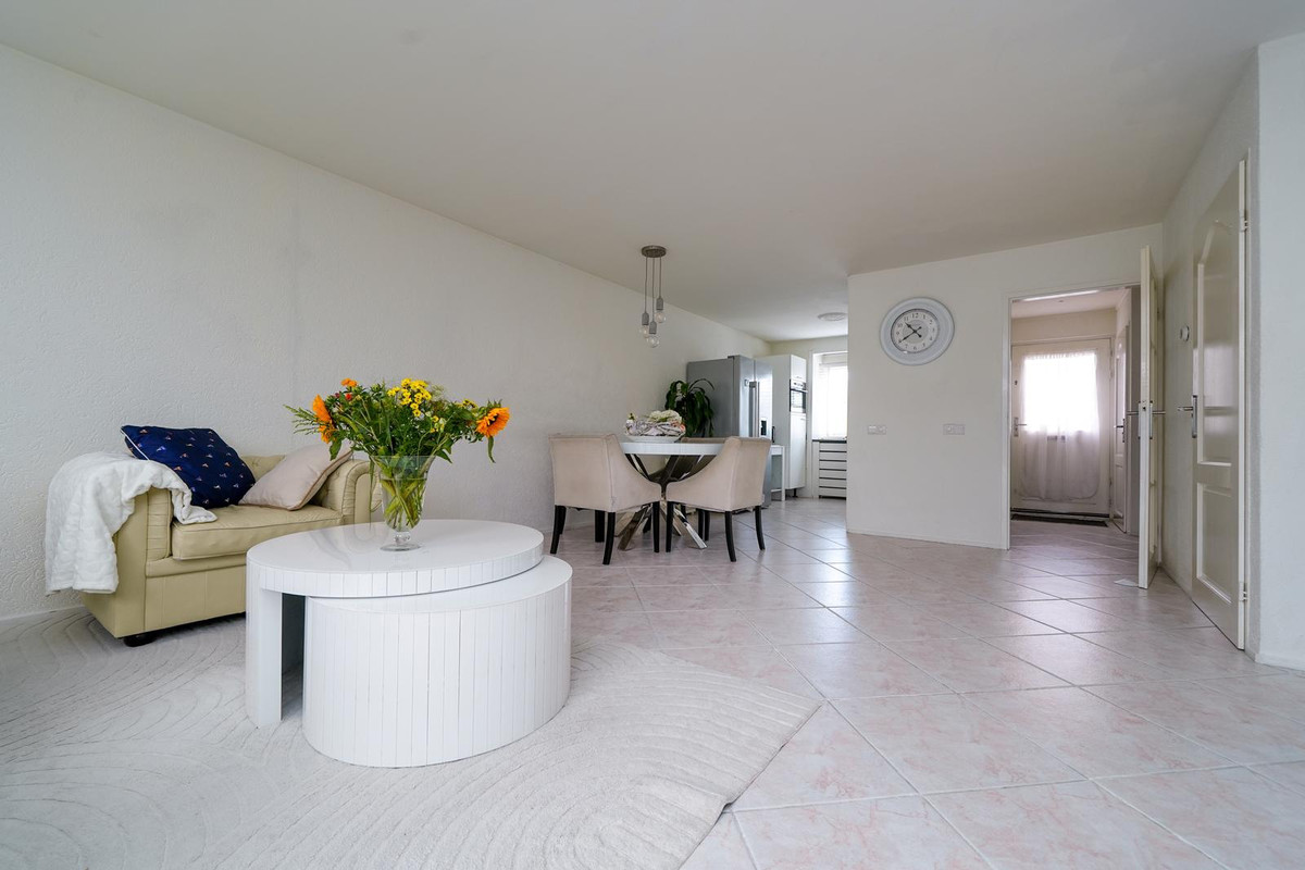 Hoekwoning te koop: houdringeweg 178, Rotterdam