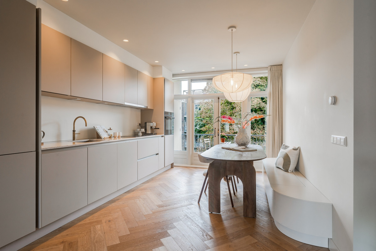 Appartement te koop: Reinier Claeszenstraat 41-3, Amsterdam