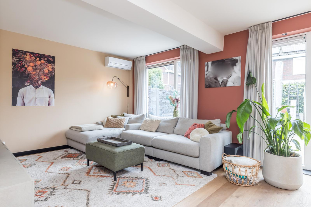 Tussenwoning te koop: Dienst 38, Brunssum