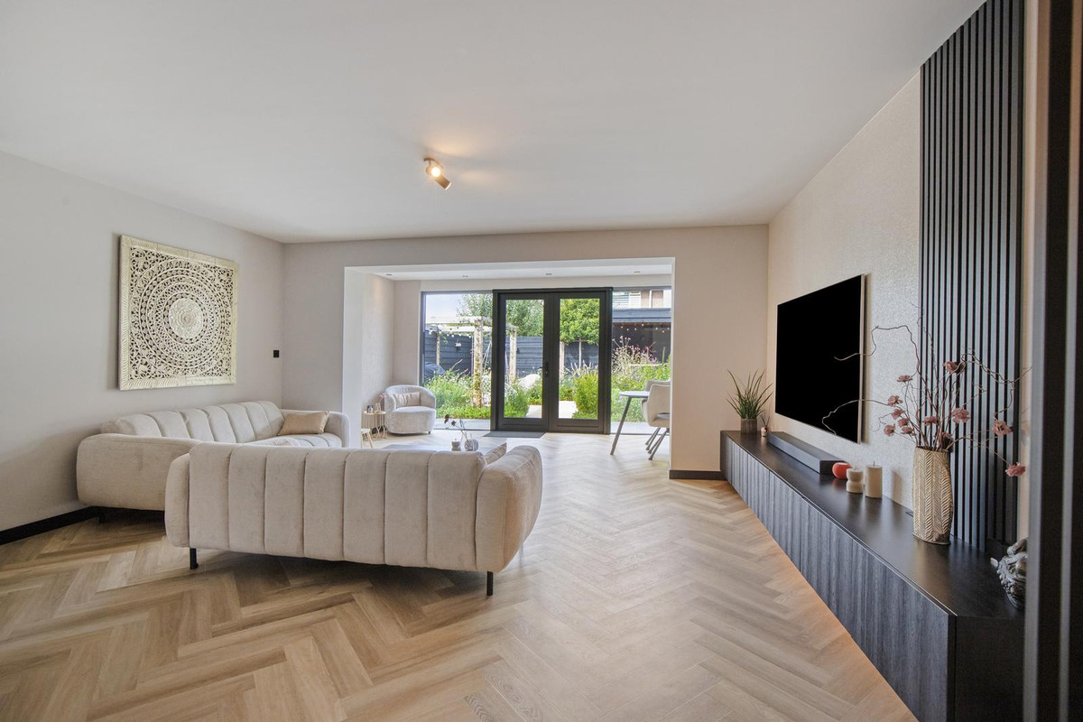 Hoekwoning te koop: Pianopad 14, Spijkenisse