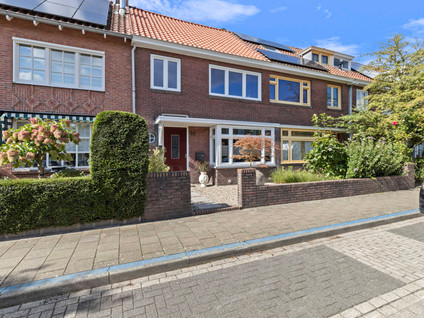 Waldeck Pyrmontstraat 20