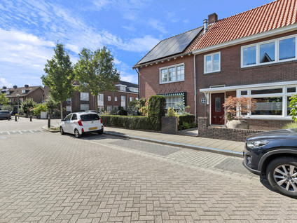 Waldeck Pyrmontstraat 20