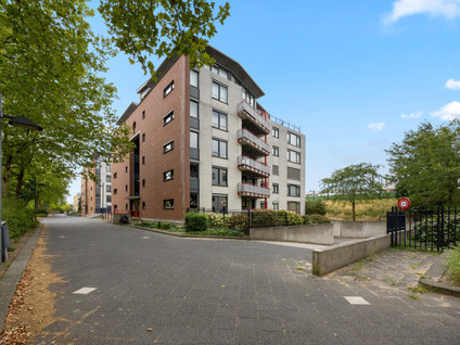 Valkenaerhof 37