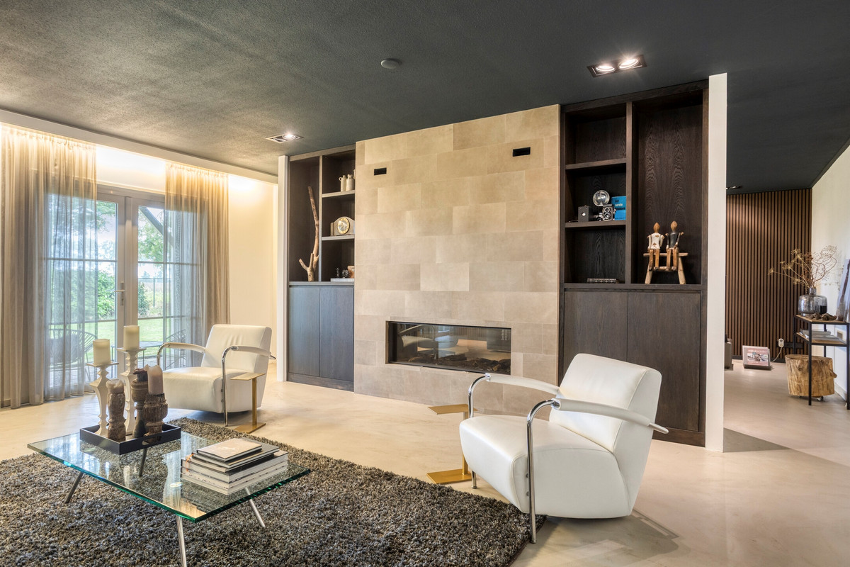 Vrijstaande woning te koop: Zuiddijk 3, Herkingen