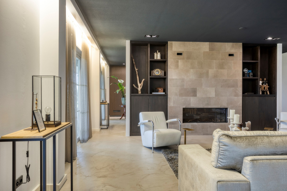 Vrijstaande woning te koop: Zuiddijk 3, Herkingen
