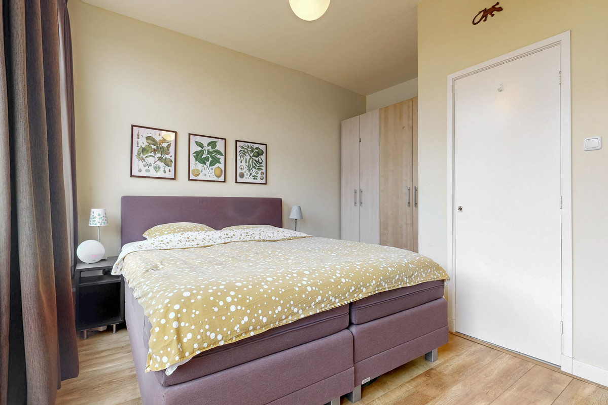 Tussenwoning te koop: Magdalena Moonsstraat 66, Leiden