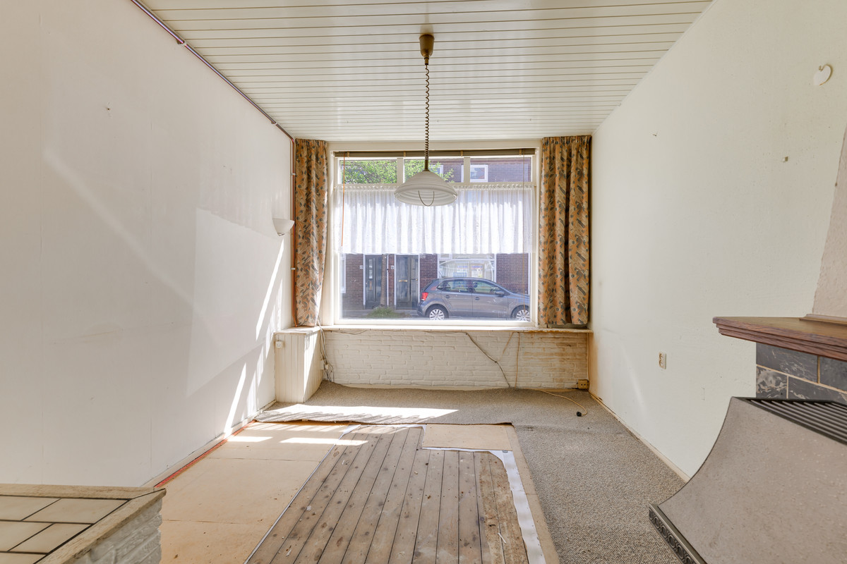 Tussenwoning te koop: Munnikenstraat 88, Leiden