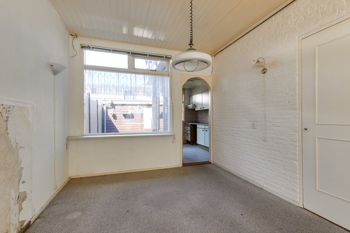 Tussenwoning te koop: Munnikenstraat 88, Leiden