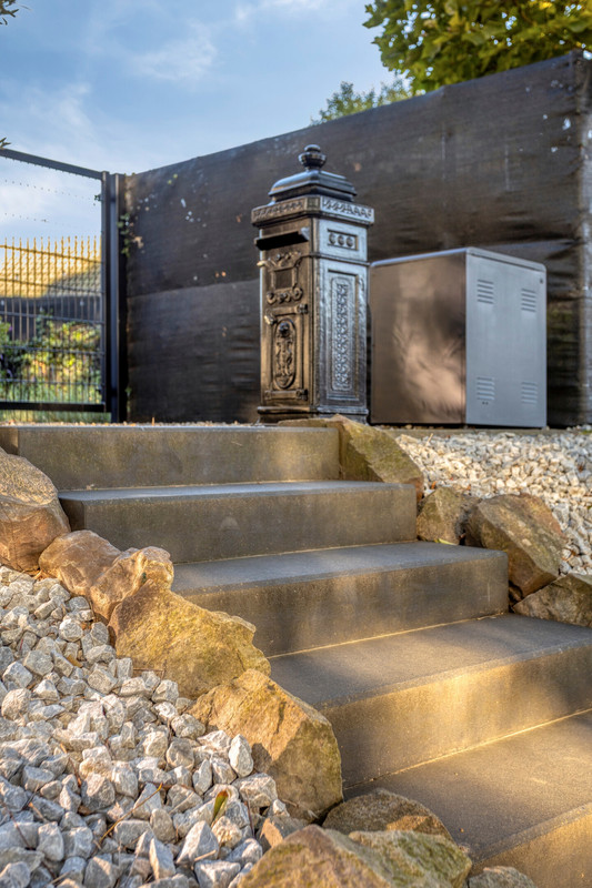 Vrijstaande woning te koop: Heerlenerweg 9, Sittard