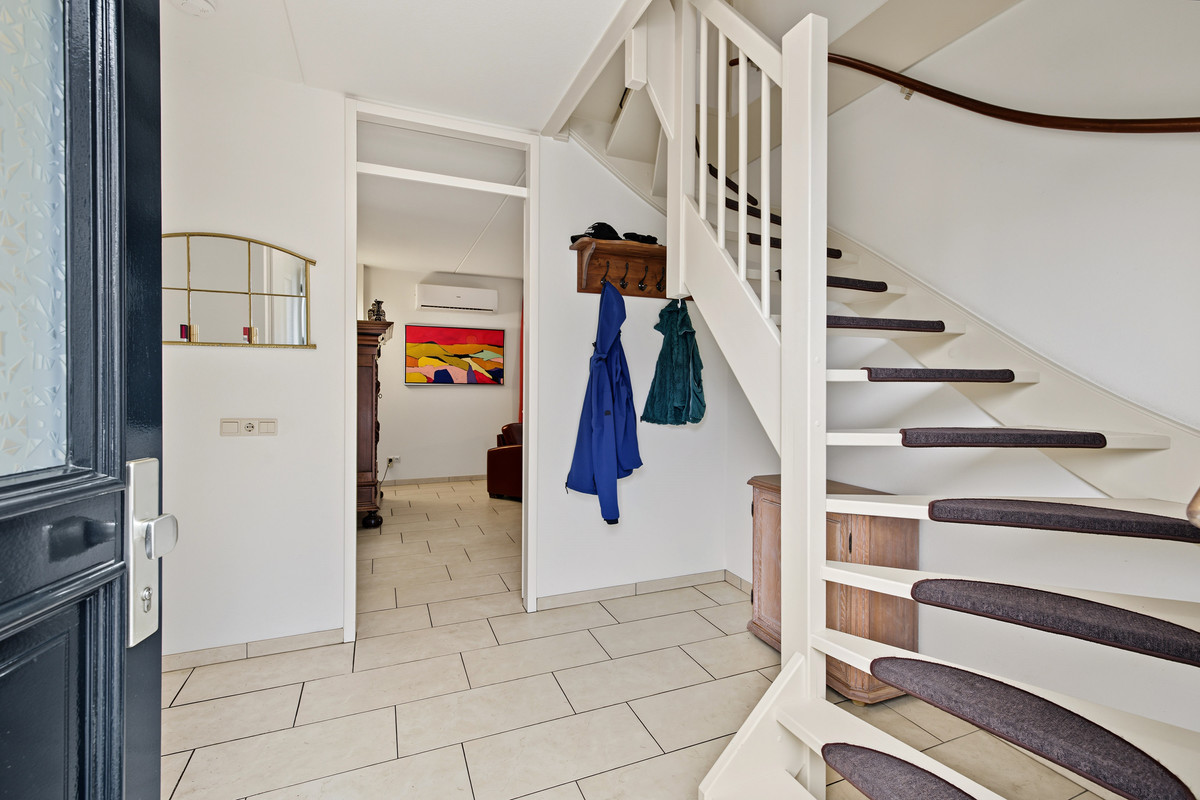 Vrijstaande woning te koop: Obrechtlaan 1A, Ede