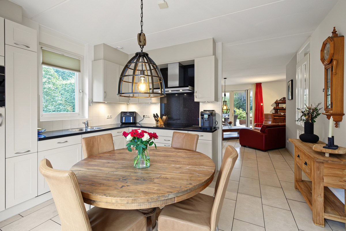 Vrijstaande woning te koop: Obrechtlaan 1A, Ede
