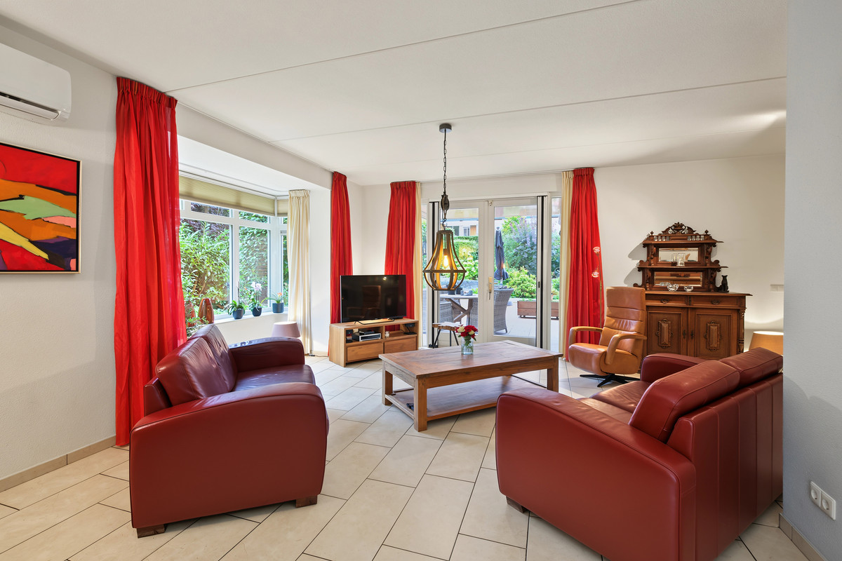 Vrijstaande woning te koop: Obrechtlaan 1A, Ede