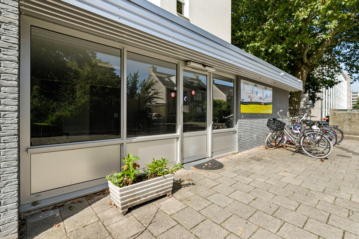 Appartement te koop: Sinnigvelderstraat 197, Weesp