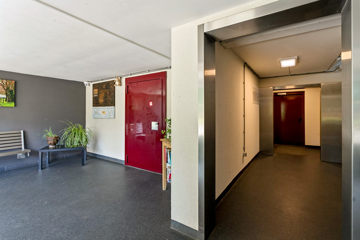 Appartement te koop: Sinnigvelderstraat 197, Weesp