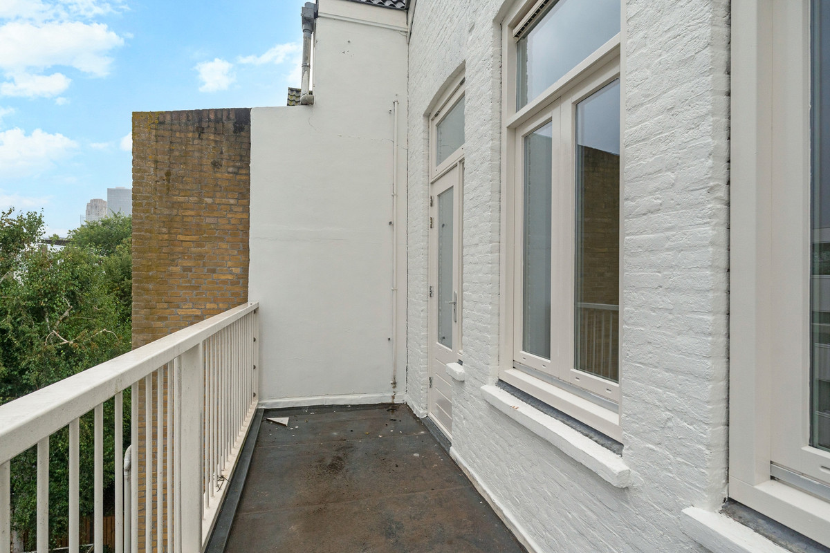Appartement te koop: Maaskade 99B02, Rotterdam
