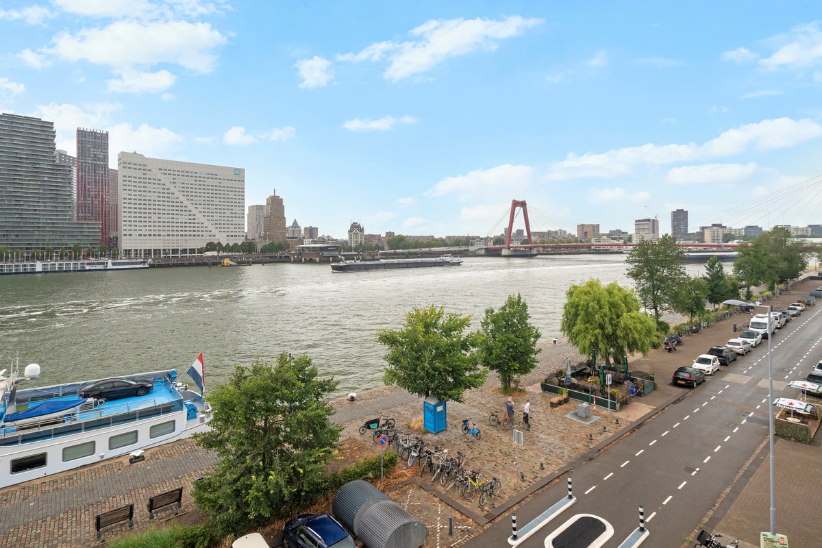 Appartement te koop: Maaskade 99B02, Rotterdam