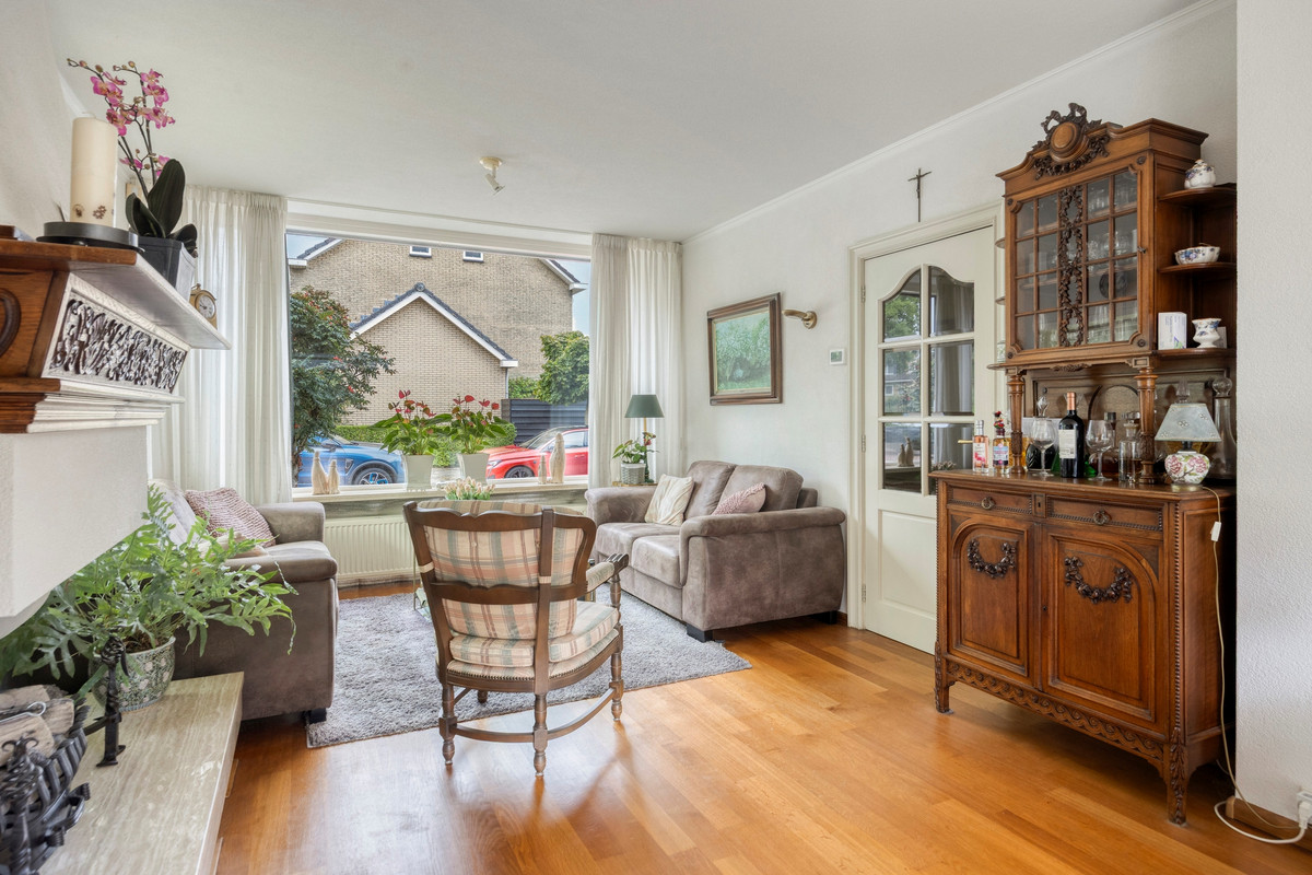 Hoekwoning te koop: Lijsterbesstraat 78, Dordrecht