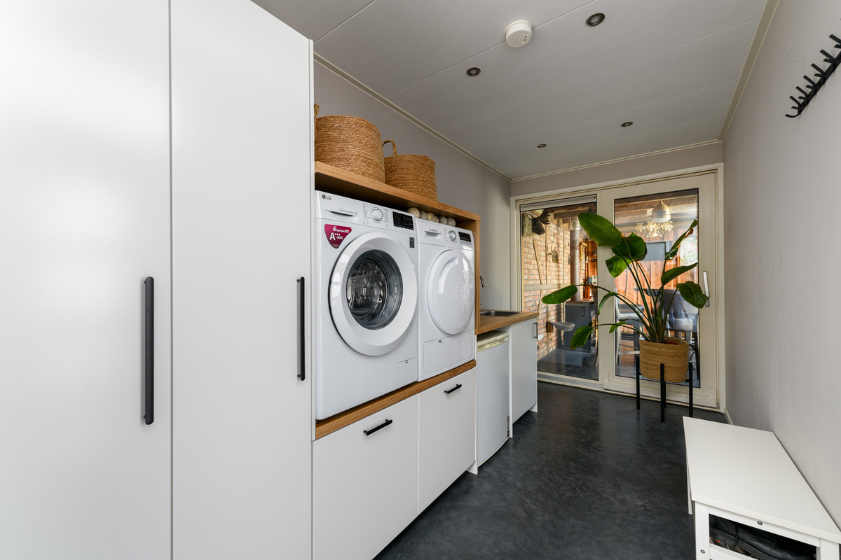 Hoekwoning te koop: Saturnusstraat 45, Sint Nicolaasga