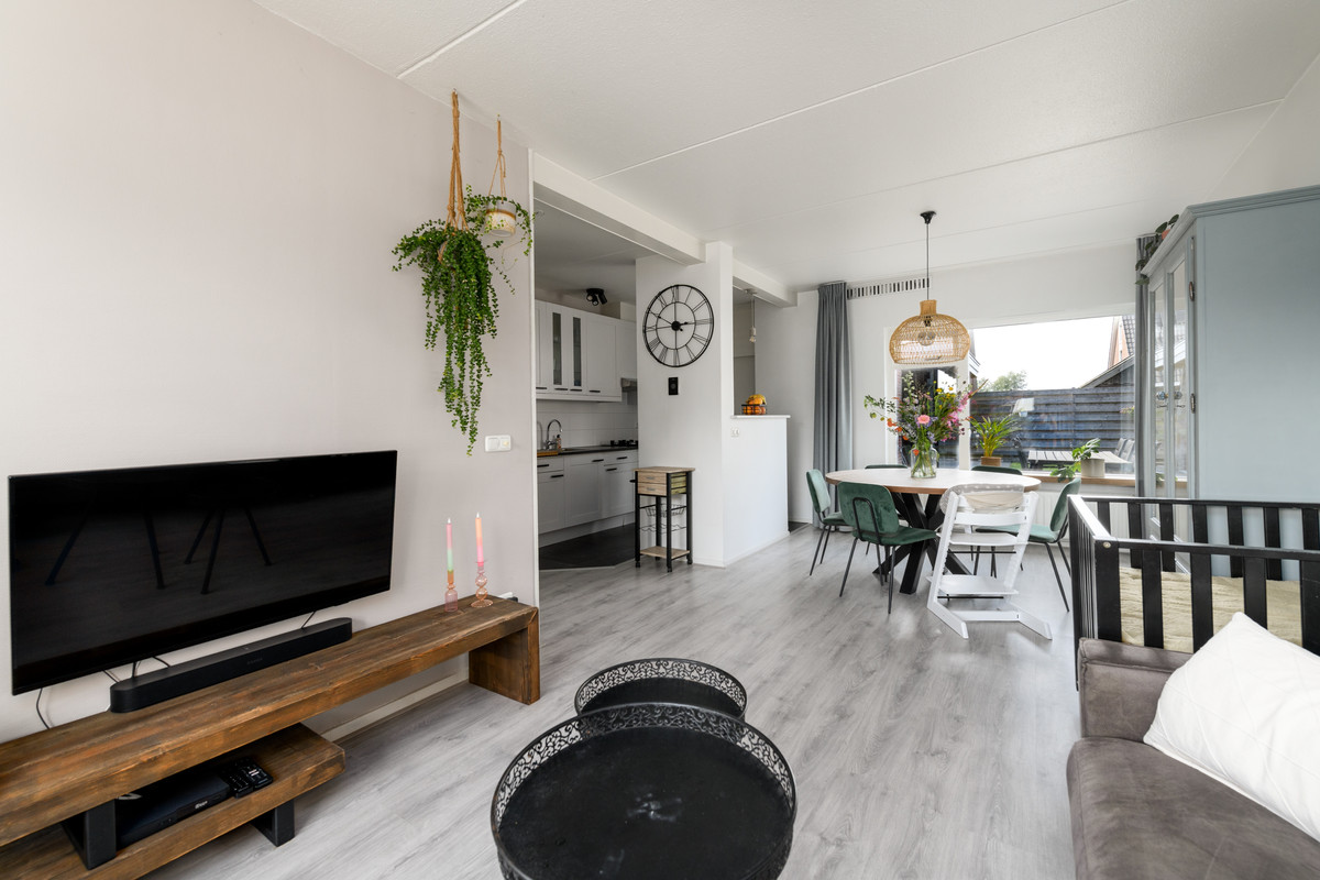 Hoekwoning te koop: Saturnusstraat 45, Sint Nicolaasga